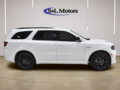 Used 2025 Dodge Durango R/T w/ Blacktop Package AWD/4WD image 8