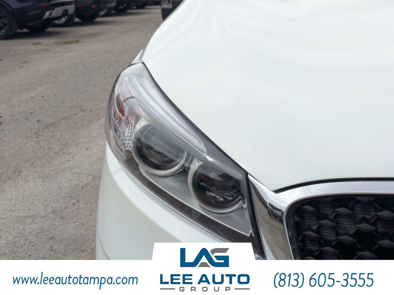 Used 2018 Kia Sorento AWD image 9
