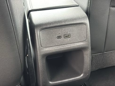 Used 2025 Buick Envista Preferred FWD image 9