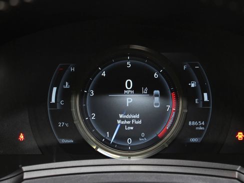 Used 2017 Lexus IS 350 AWD image 11