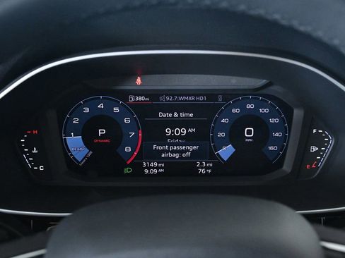 Certified 2025 Audi Q3 2.0T Premium w/ Convenience Package image 11