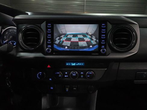 Used 2021 Toyota Tacoma SR5 w/ Blackout Package (TMS) image 27