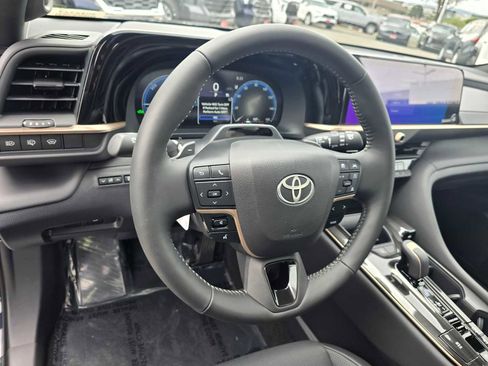 New 2026 Toyota Crown Signia AWD/4WD image 27