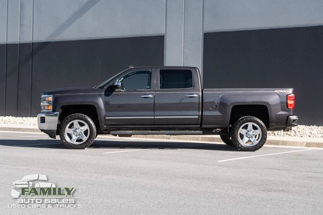 Used 2015 Chevrolet Silverado 2500 LTZ AWD/4WD image 3