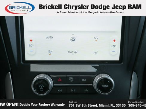 Used 2023 Ford Edge SE AWD/4WD image 13