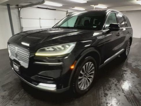 Used 2020 Lincoln Aviator Reserve w/ Equipment Group 201A image 4