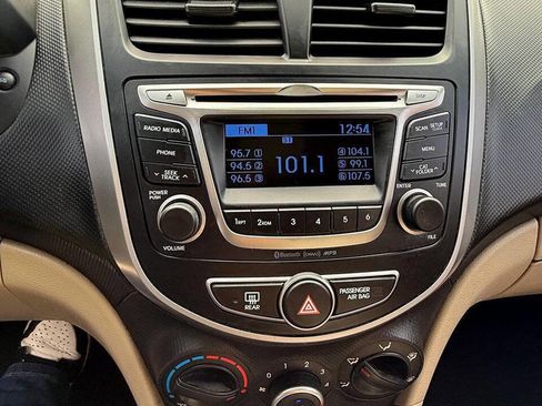 Used 2016 Hyundai Accent SE w/ Option Group 02 image 18