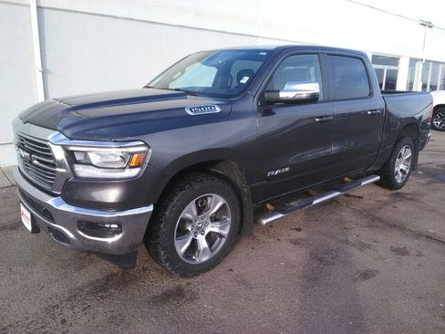 Used 2024 RAM 1500 Laramie image 2