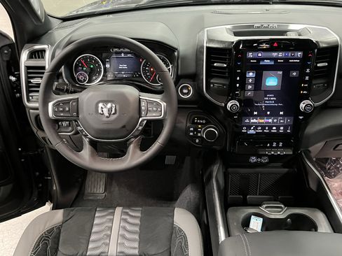 New 2025 RAM 1500 Big Horn AWD/4WD image 13
