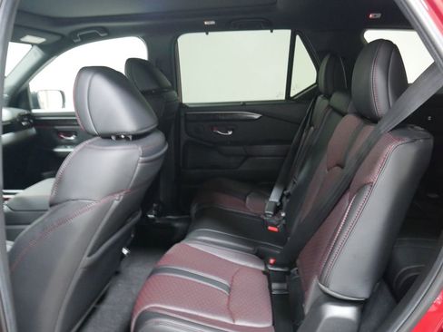 New 2025 Honda Pilot Black Edition image 17