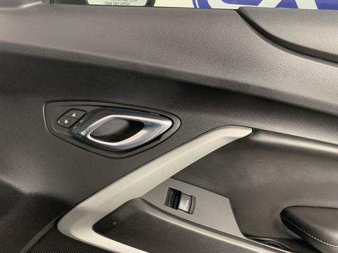 Used 2020 Chevrolet Camaro LS image 31