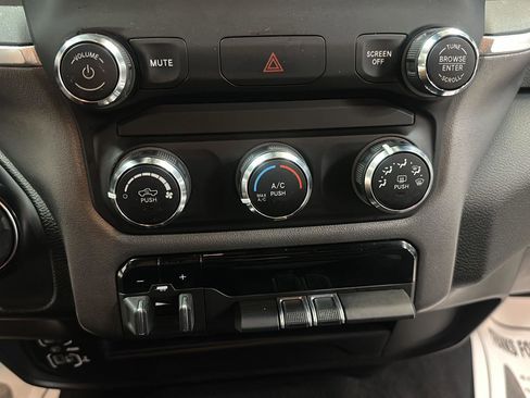 Certified 2024 RAM 2500 Big Horn image 25