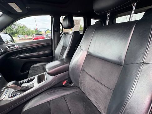Used 2018 Jeep Grand Cherokee Altitude AWD/4WD image 22