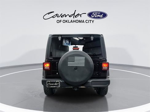 Used 2019 Jeep Wrangler Unlimited Sport image 7