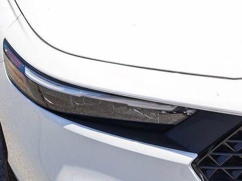 Used 2025 Honda Accord Sport image 7