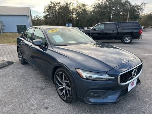 Used 2019 Volvo S60 T6 Momentum w/ Multimedia Package image 52