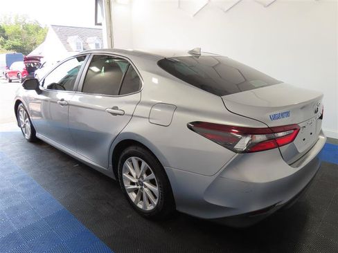Used 2023 Toyota Camry LE FWD image 10