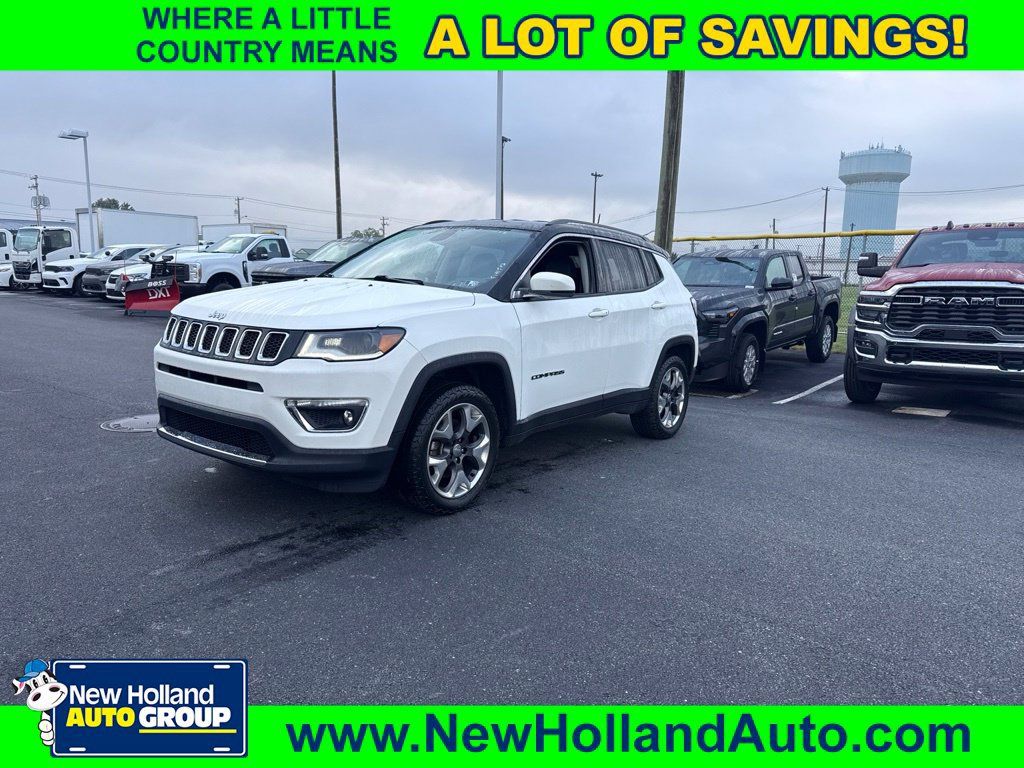 Used 2019 Jeep Compass Limited w/ Premium Lighting Group AWD/4WD image 1