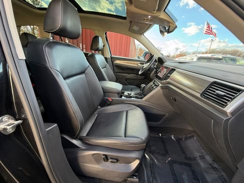 Used 2021 Volkswagen Atlas SEL image 24