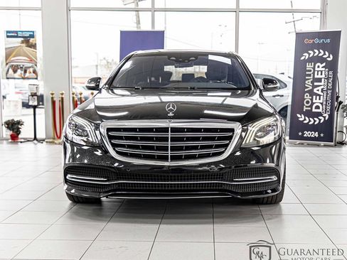 Used 2019 Mercedes-Benz S 560 Sedan image 2