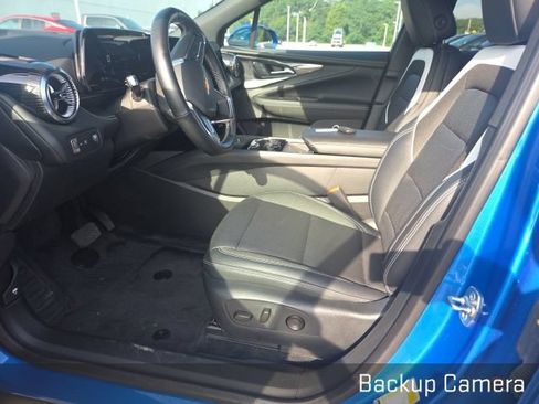 Used 2024 Chevrolet Blazer EV LT AWD/4WD image 8