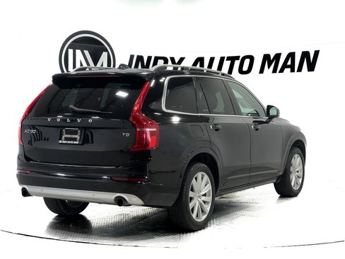 Used 2018 Volvo XC90 T5 Momentum w/ Convenience Package image 4