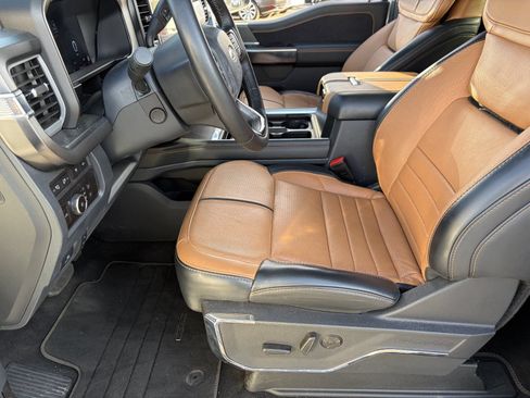 Used 2024 Ford F250 Platinum AWD/4WD image 20