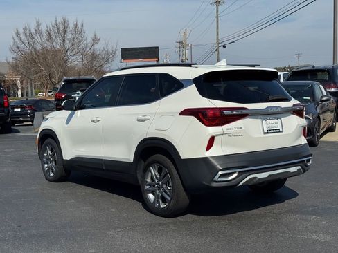 Certified 2023 Kia Seltos S image 5