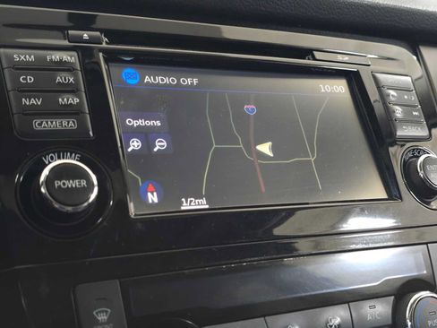 Used 2014 Nissan Rogue SV w/ SV Premium Package AWD/4WD image 32