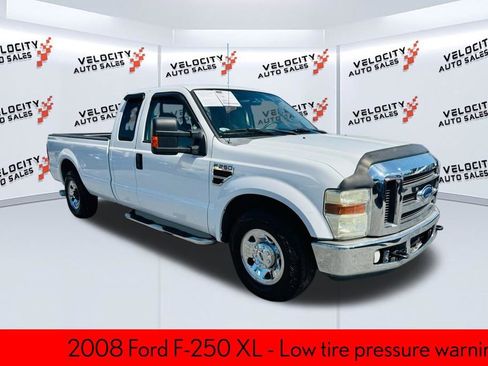 Used 2008 Ford F250 XL image 1