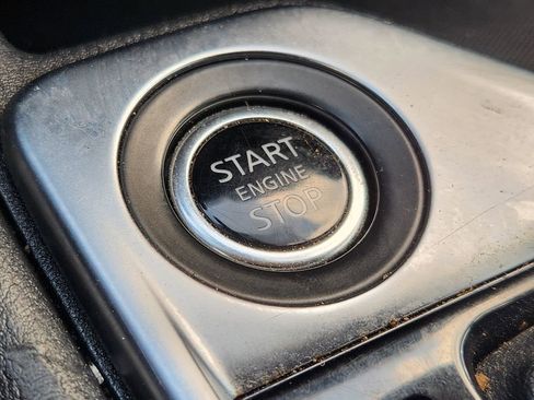 Used 2021 Nissan Sentra SV FWD image 20