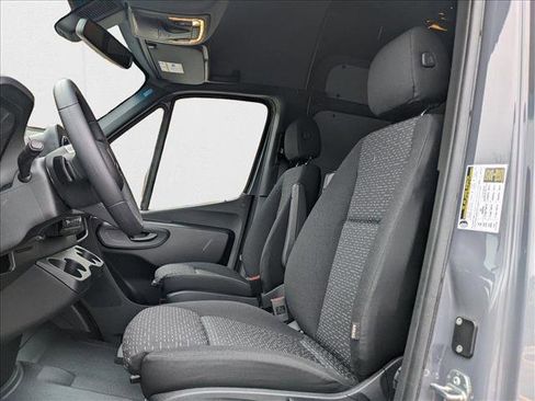 New 2025 Mercedes-Benz Sprinter 2500 image 10