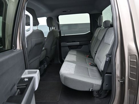 Used 2023 Ford F150 XLT image 14