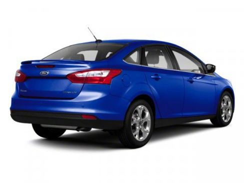 Used 2013 Ford Focus Titanium image 2