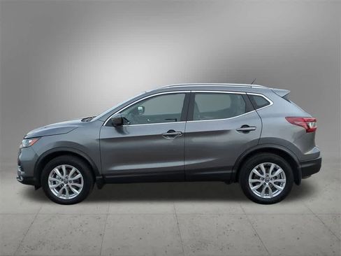 Used 2022 Nissan Rogue Sport SV w/ Technology Package image 3