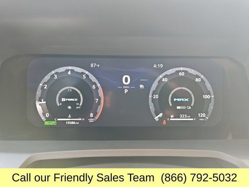 Used 2024 Toyota Tacoma TRD Off-Road AWD/4WD image 17