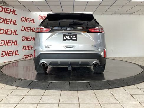 Used 2019 Ford Edge SEL AWD/4WD image 6