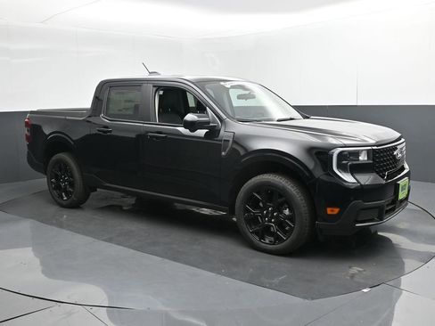 New 2025 Ford Maverick Lariat w/ Black Appearance Package AWD/4WD image 8