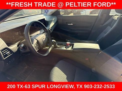Used 2026 Nissan Sentra SV w/ SV Convenience Package FWD image 6