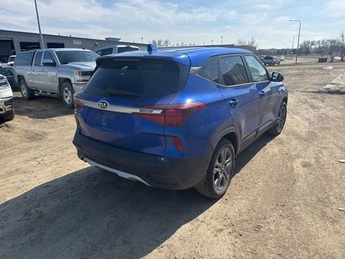Used 2021 Kia Seltos LX image 7