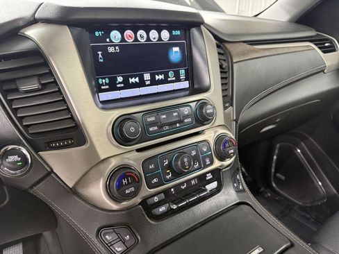 Used 2018 GMC Yukon XL Denali w/ Denali Ultimate Package AWD/4WD image 20