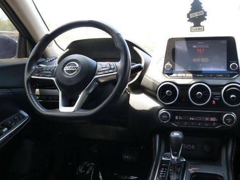 Used 2020 Nissan Sentra SR FWD image 18