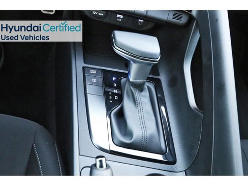 Certified 2025 Hyundai Elantra Sport image 28