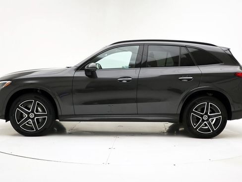 Used 2024 Mercedes-Benz GLC 300 4MATIC image 5
