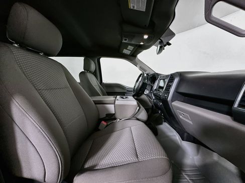 Used 2018 Ford F150 XLT w/ Equipment Group 302A Luxury AWD/4WD image 30