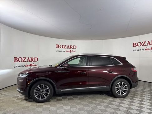 Certified 2023 Lincoln Nautilus AWD w/ Premium Package image 5