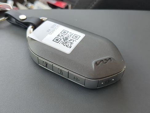 New 2025 Kia K4 LXS image 24