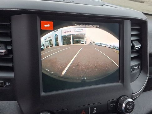 New 2023 RAM 3500 Tradesman w/ Chrome Appearance Group image 12