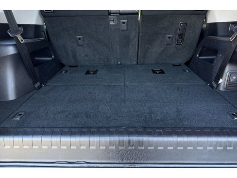 Used 2017 Toyota 4Runner SR5 RWD image 18
