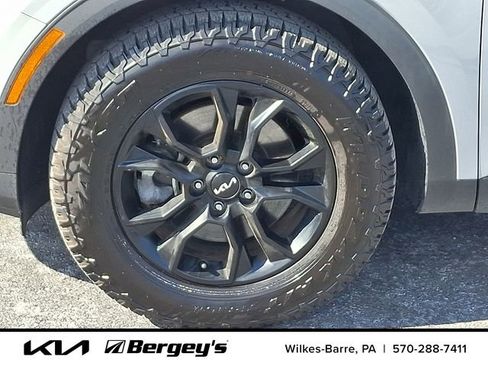 Certified 2023 Kia Sportage X-Pro Prestige image 9